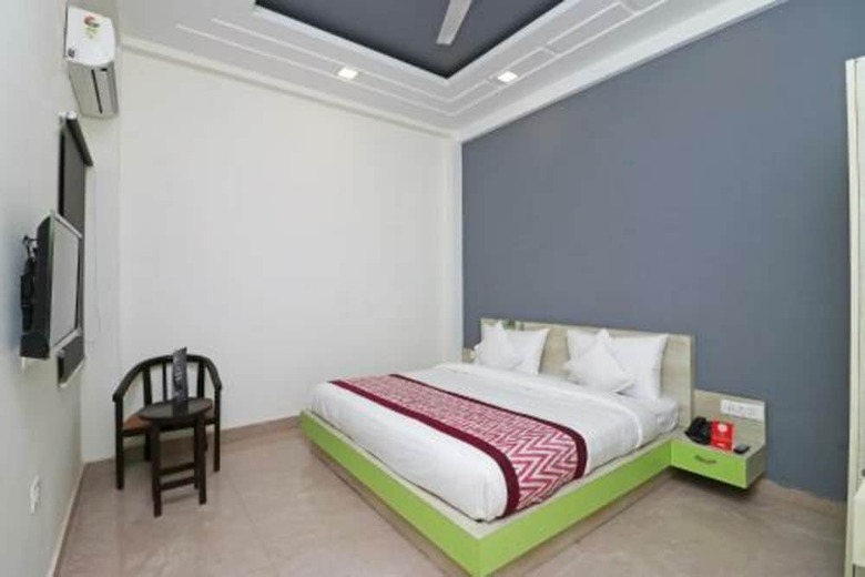Hotel Loto - Sector 15