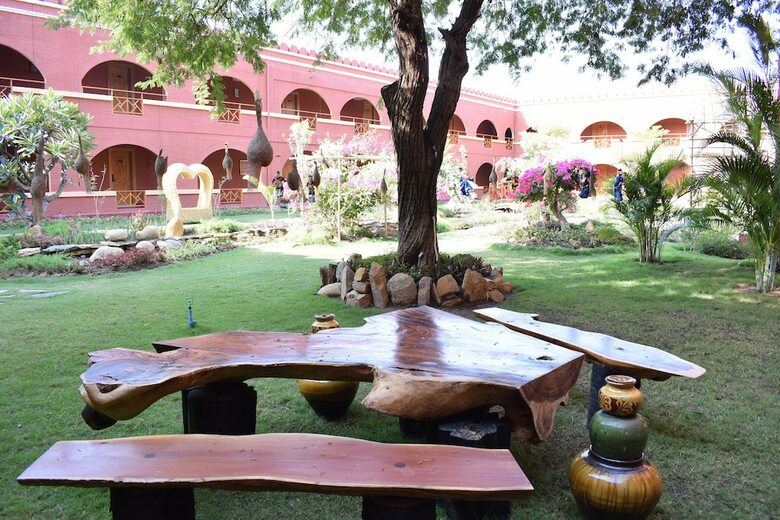 Ancient Bagan Hotel