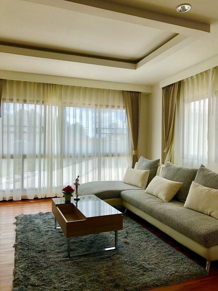 Samui Paca Place