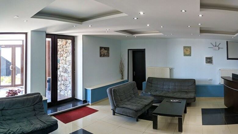 Shino Hotel