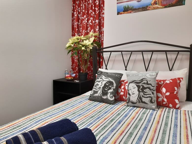 Bed & Breakfast Alameda House
