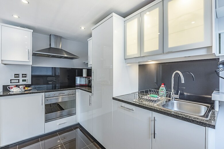 Canary Wharf Luxury Apartments