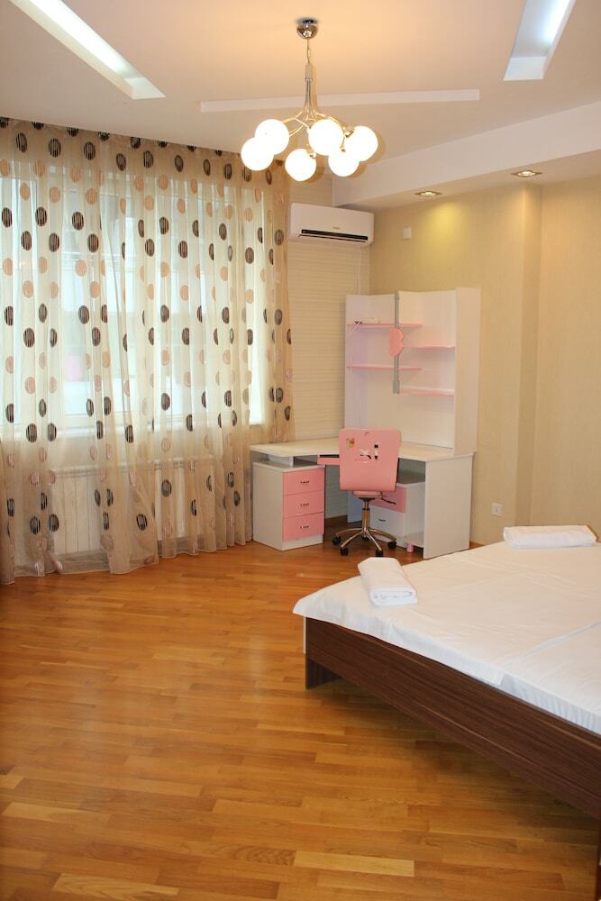 Apartment On Mahammad Nakhchivani 14