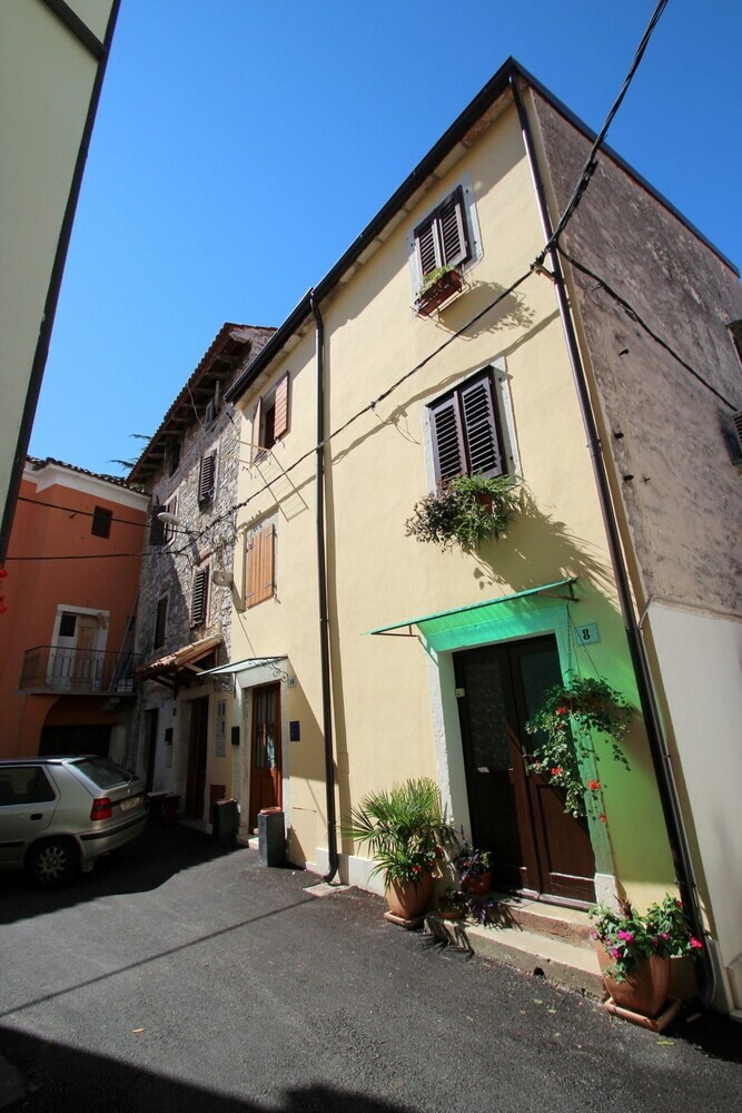 Apartamentos Laura