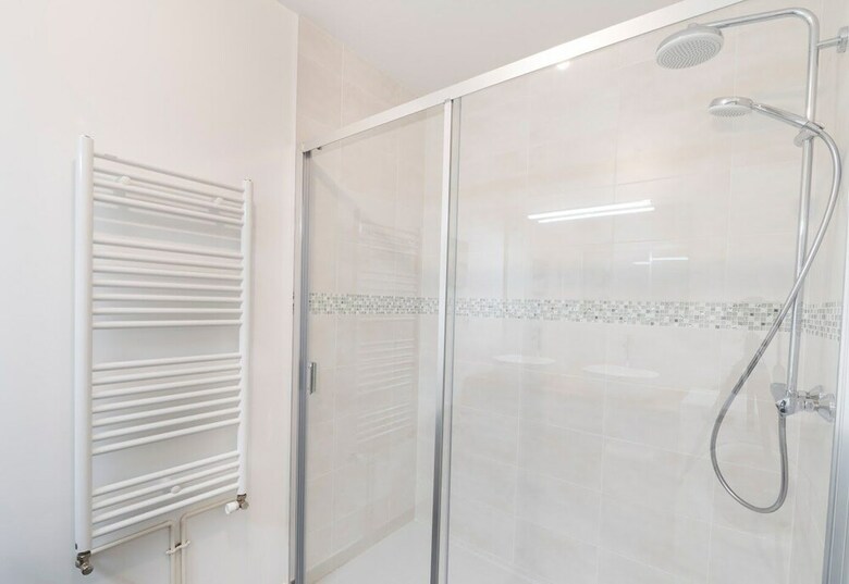 Apartamento La Perouse - Apt 2 Chambres,parking, Proche Rennes