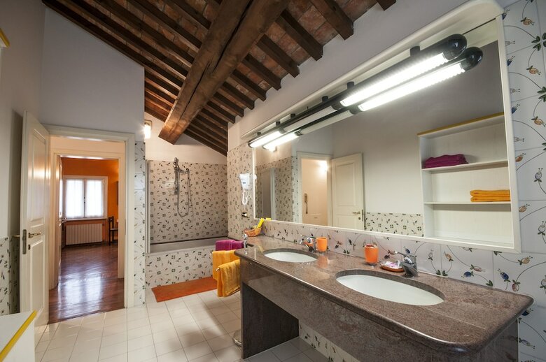 B&B Un Mondo A Colori