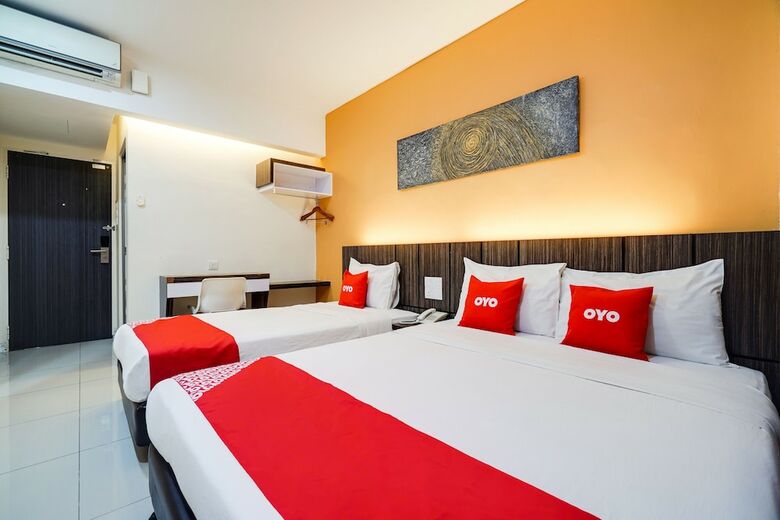 Oyo 89683 Gm Holiday Hotel Permai Jaya