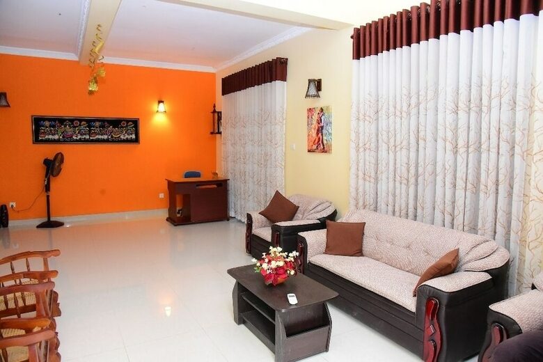 Hotel Airport Blessings Villa