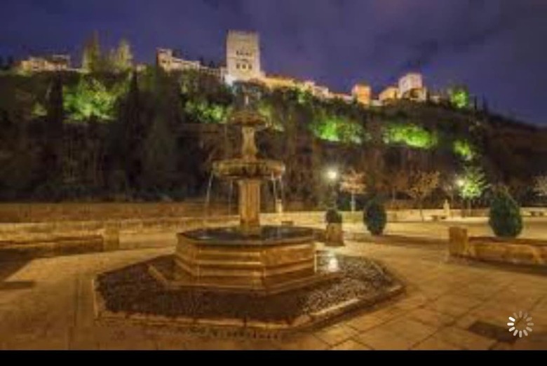 Apartment With 2 Bedrooms In Granada, With Wifi