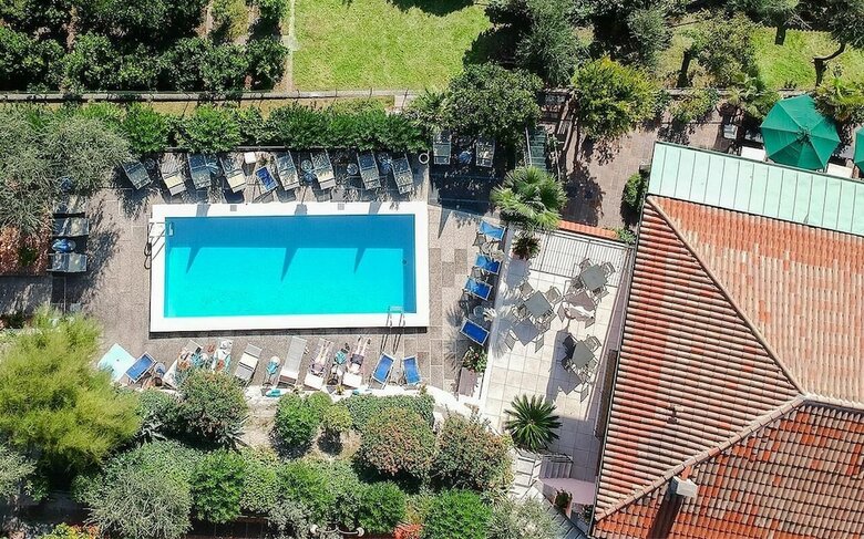 Relax Hotel La Gardenia & Villa Oleandra