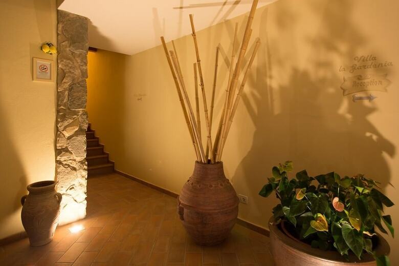 Relax Hotel La Gardenia & Villa Oleandra