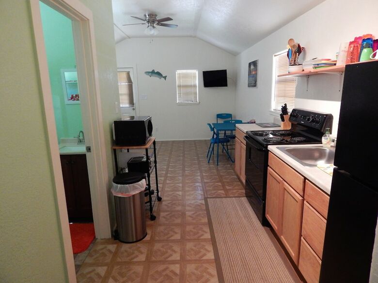 Jjb Cabins