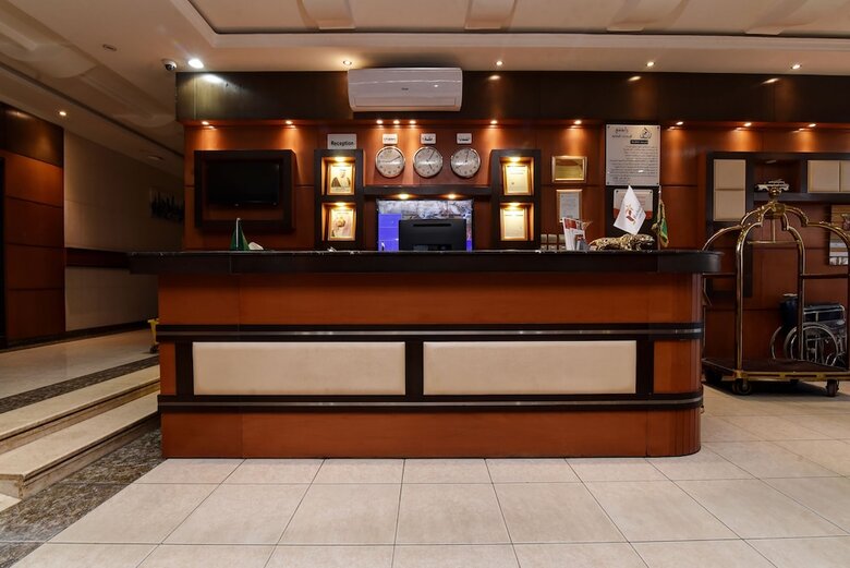 Hotel Oyo 360 Rahati Branch 1