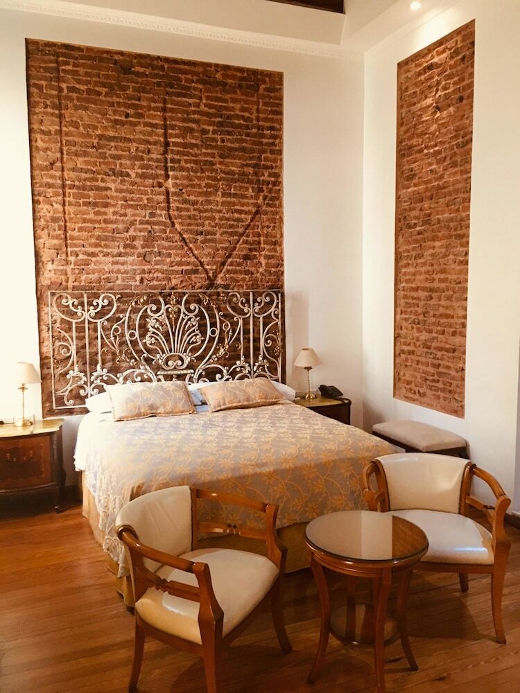 Hotel Ayb Internacional