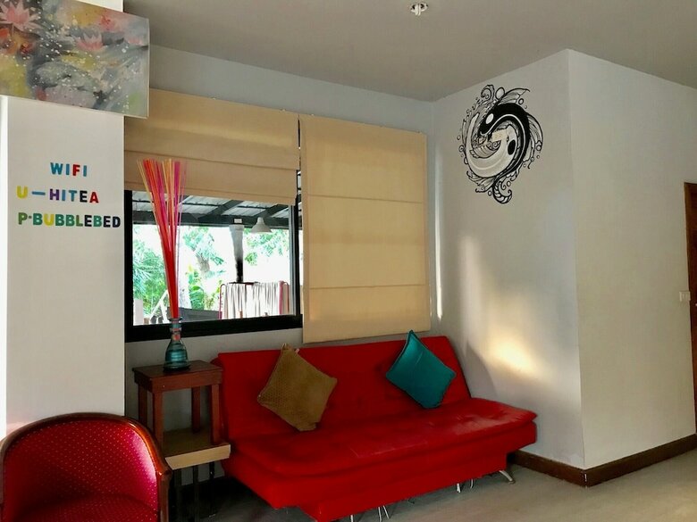 Hostal Hiranyika Cafe And Bed