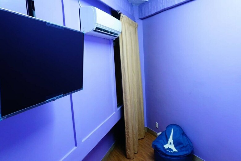 Hotel Qingju Hostel