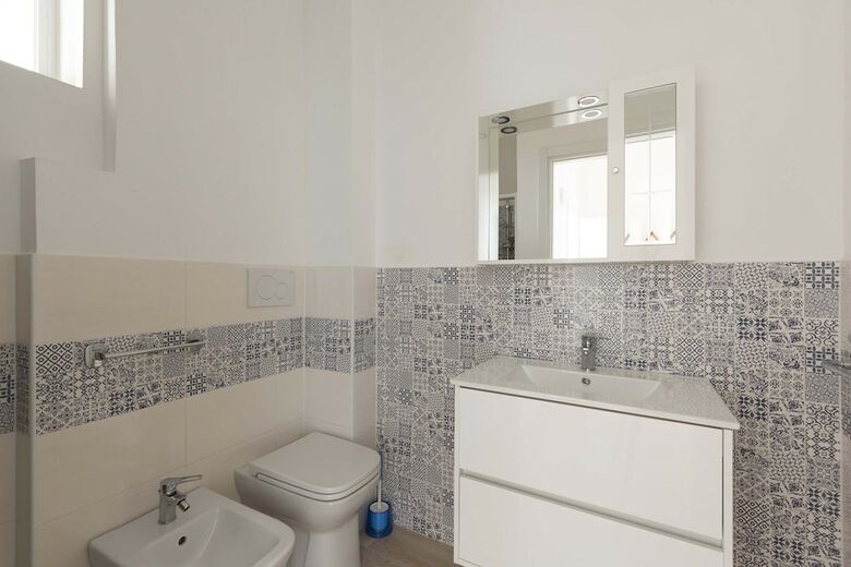 Viva Seaview Apartments