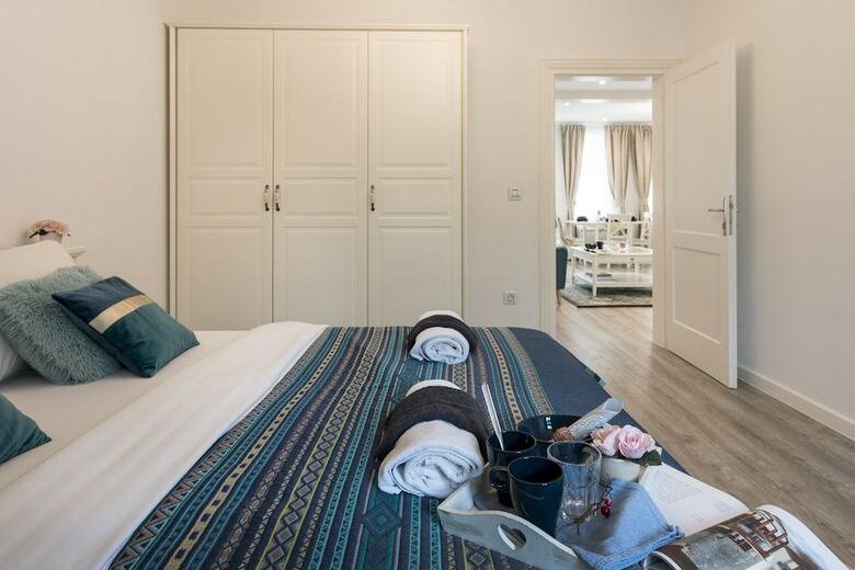 Apartamentos Modern 2bdr Loft In Old Town - Best Location