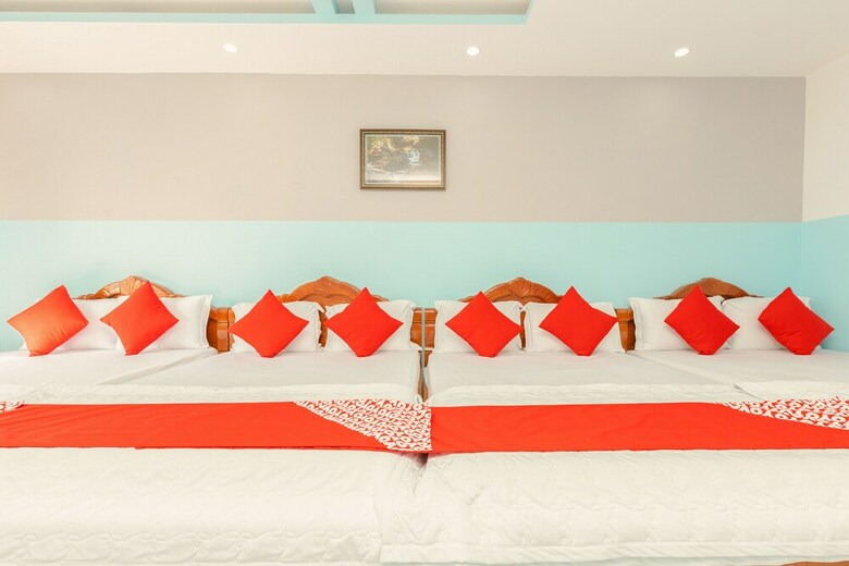 Oyo 621 Hoang Truong Hotel