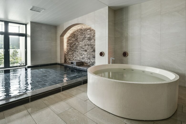Hotel Lequ Okinawa Chatan Spa & Resort