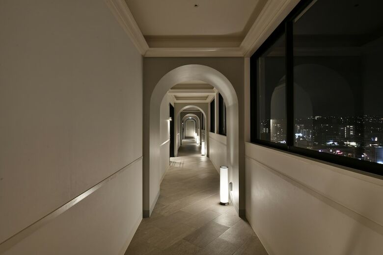 Hotel Lequ Okinawa Chatan Spa & Resort
