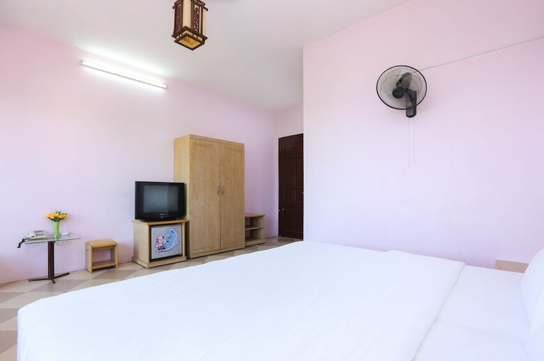 Oyo 593 Bach Duong Hotel