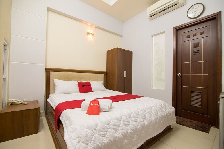 Hotel Reddoorz Near Saigon Zoo 3