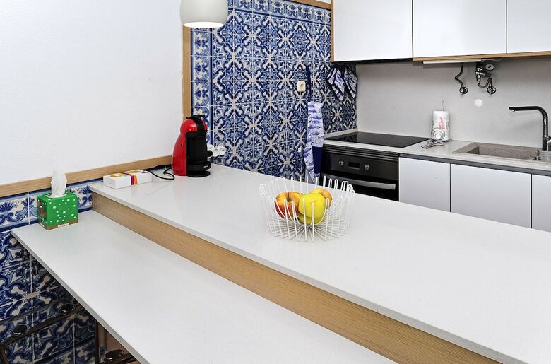Azenha Apartment