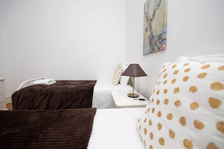 Hotel Inn-chiado Boulevard Guest House