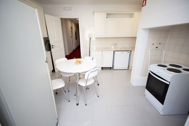 Hotel Inn-chiado Boulevard Guest House