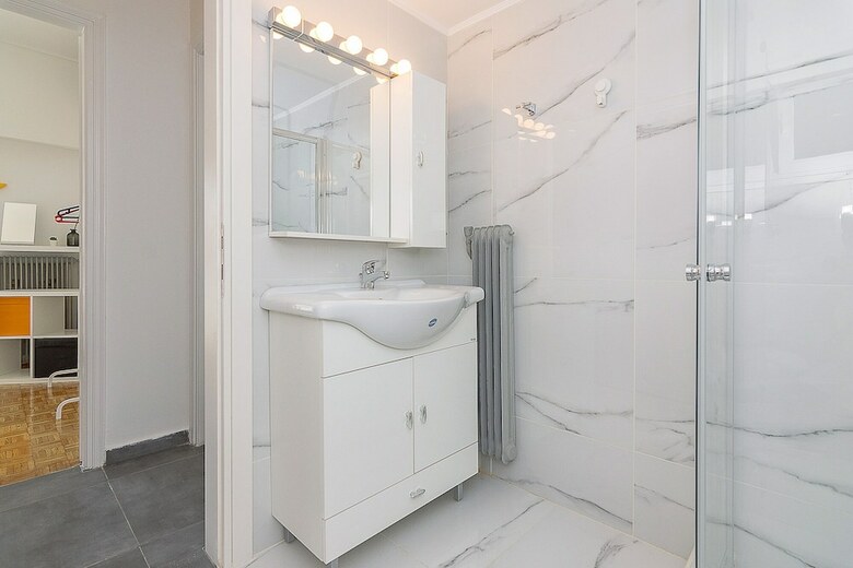 Brand New Stylish 2 Bedroom Apartment