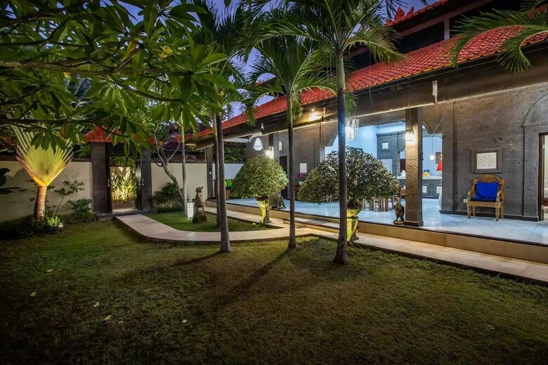 Hotel The Catur Villa Seminyak