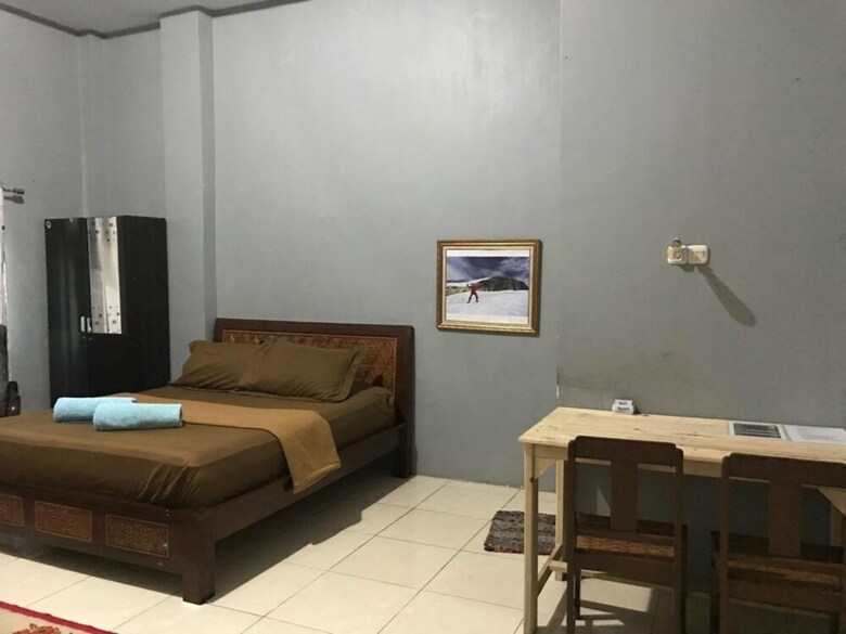 Hotel The Carstensz Homestay