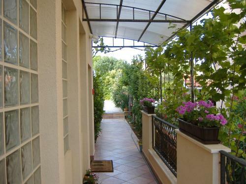 Casa Del Sol Apartments