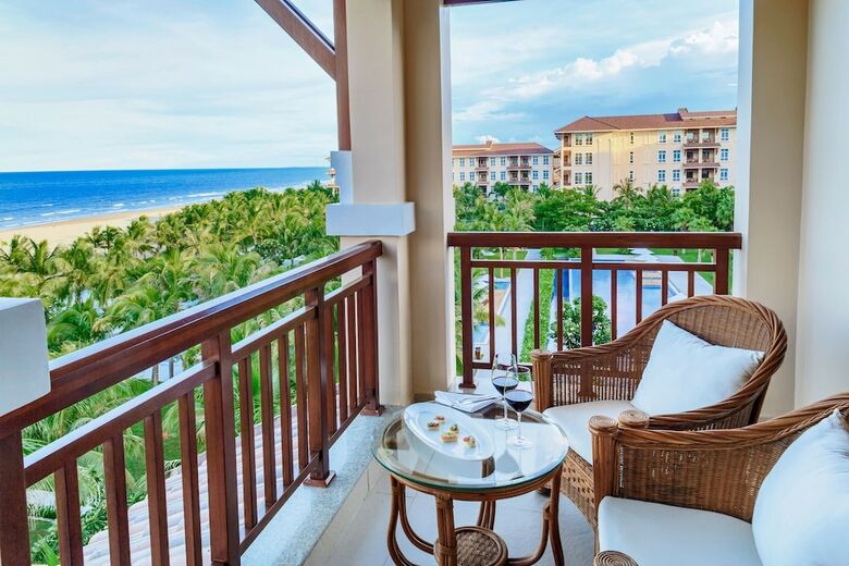 Hotel Vinpearl Luxury Da Nang