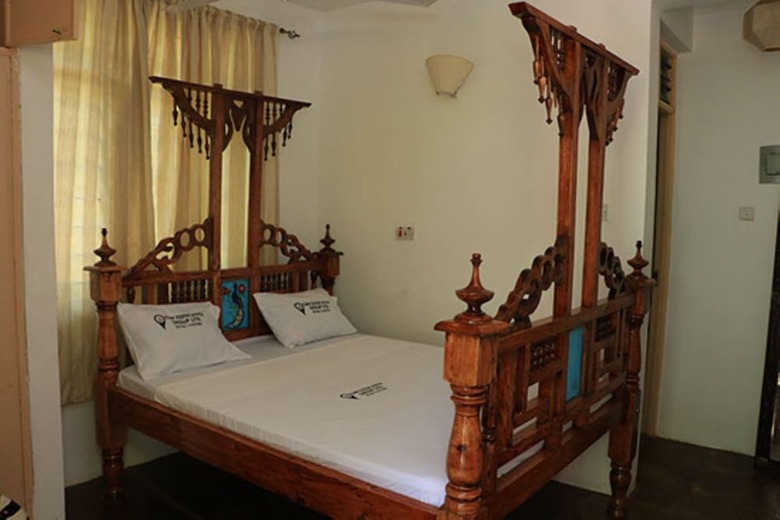Aparthotel Camp Zodiak Africa Lodge