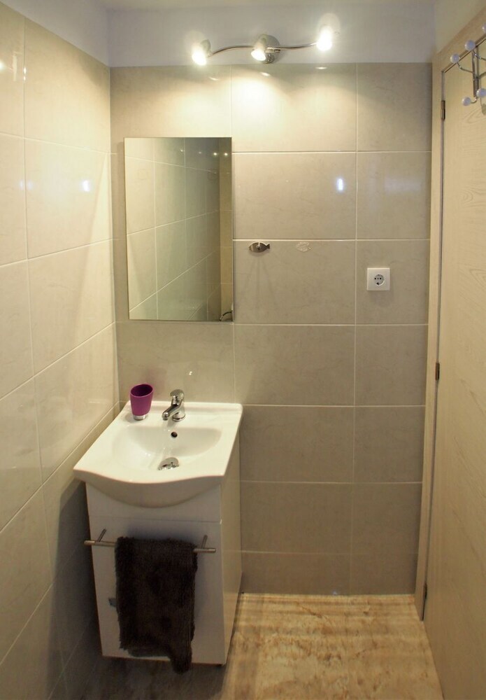 Marineu Apartamento Cap I Corp