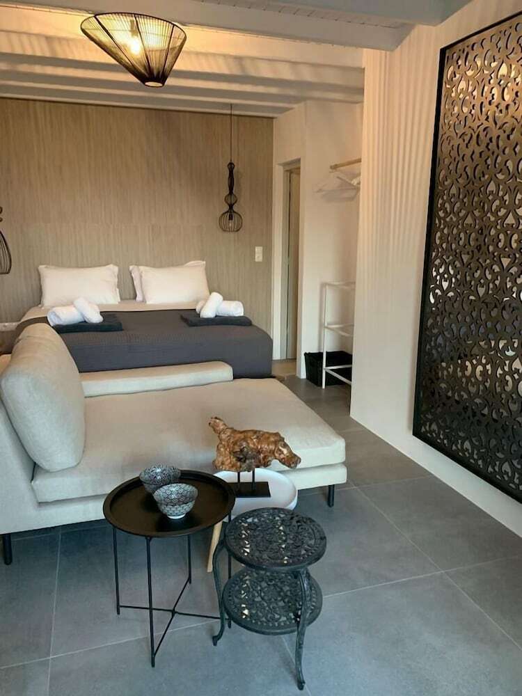 Hotel Khamsa Mykonian Suites