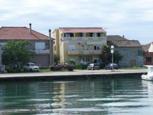 Apartments Renjak