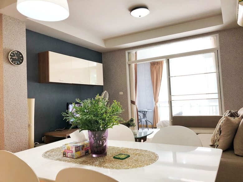 Apartamentos 2br At Patong Loft Wifi Pool