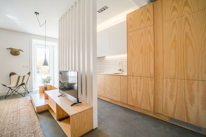 Wood Wall & Garden Apartment