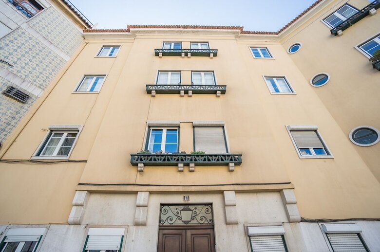 Panoramic Tagus River Terrace Apartment In Alfama