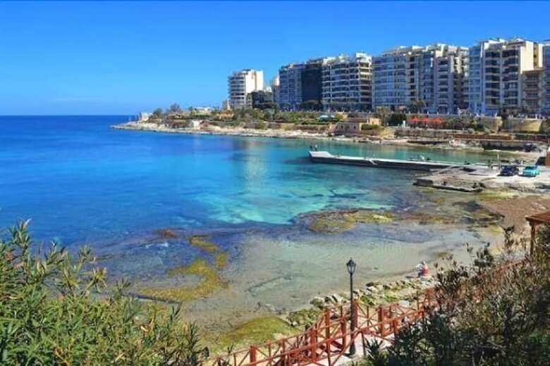 Apartamentos Luxury Seafront Oasis In Central Sliema W/ Pool
