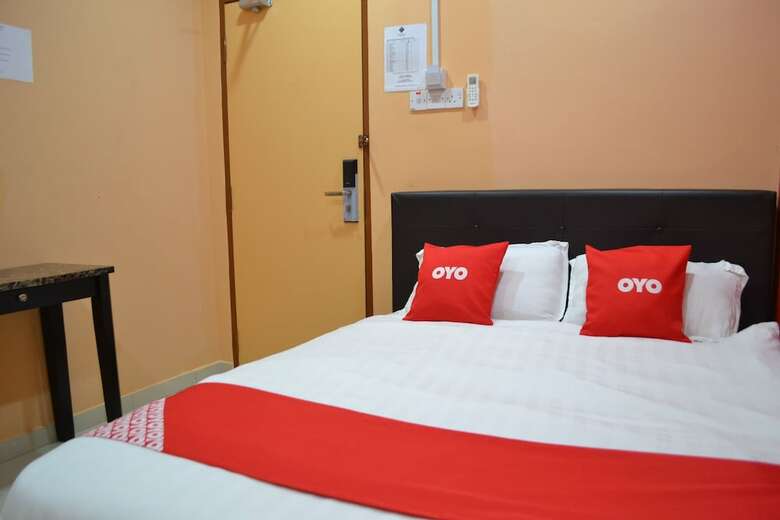 Oyo 89691 Hotel Puteri Miqaila