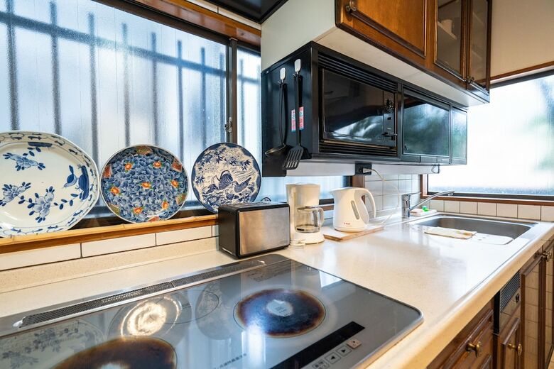 Villa Traditional Designer House Oyama