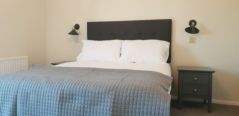 Apartamentos Stylish 3 Bed With Stunning Sea Views
