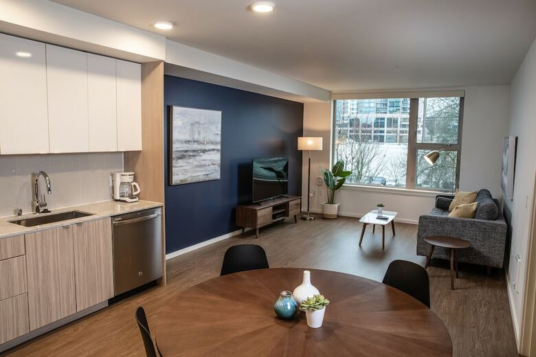 Apartamentos Domicile Suites At Venn On Main