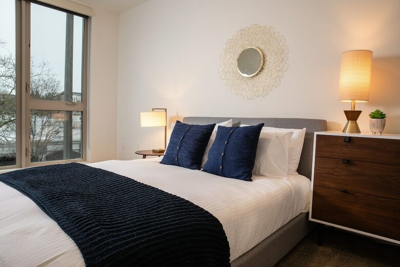 Apartamentos Domicile Suites At Venn On Main