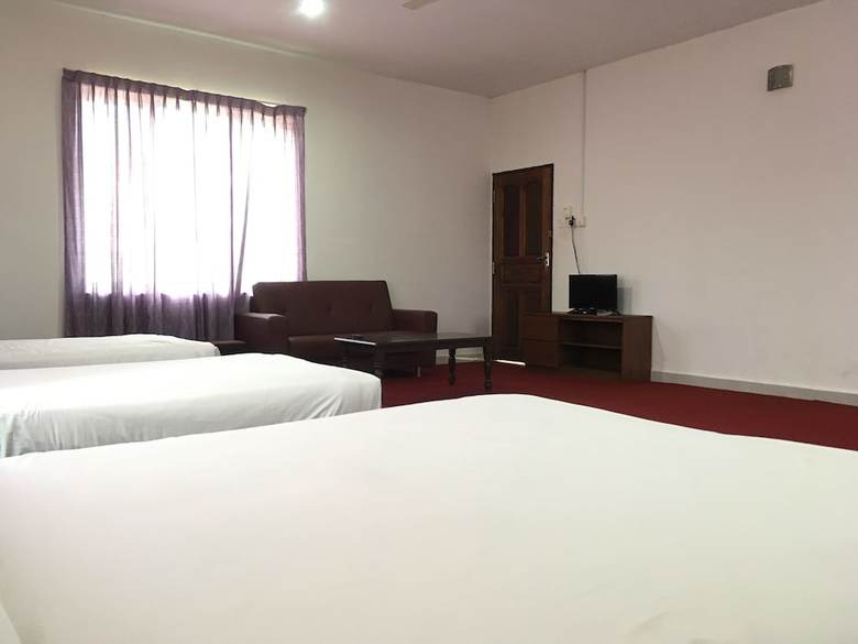 Hotel Oyo 89662 Dee Wana Resort 1