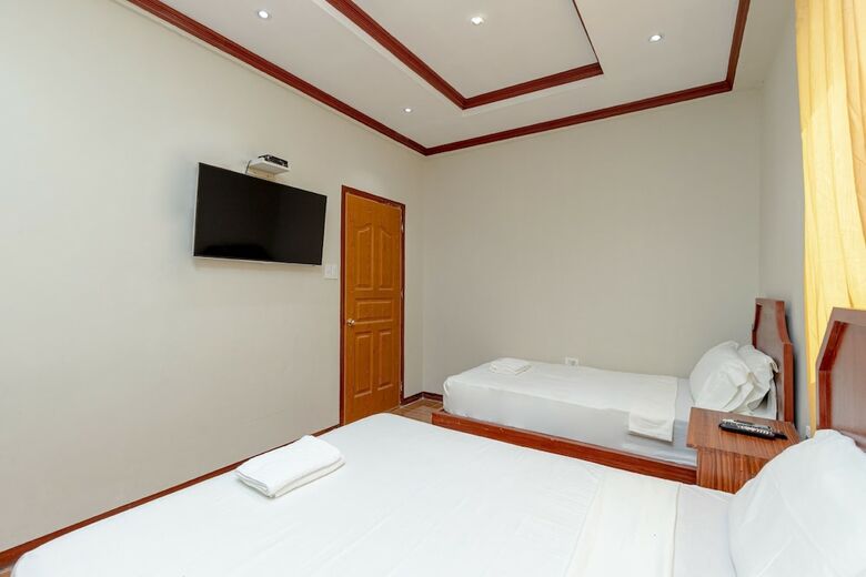 Hotel Arjaymay Apartelle